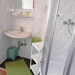 Проживание в семье Gaestehaus Alpenblick Муттерс