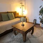 Gaestehaus Alpenblick בית אירוח מוטרס