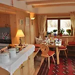 Homestay szállás Gaestehaus Alpenblick
