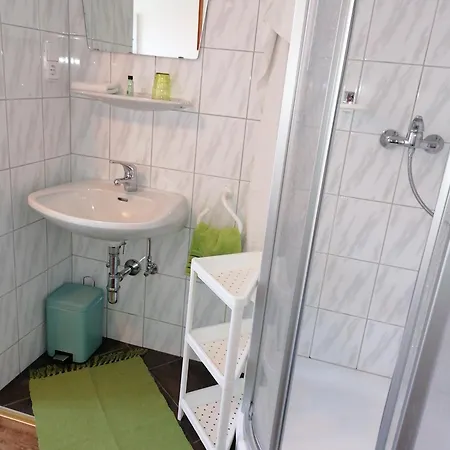 Habitación en casa particular Gaestehaus Alpenblick Mutters